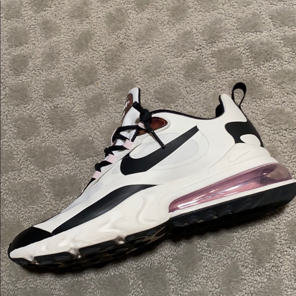 Nike Air Max 270 React